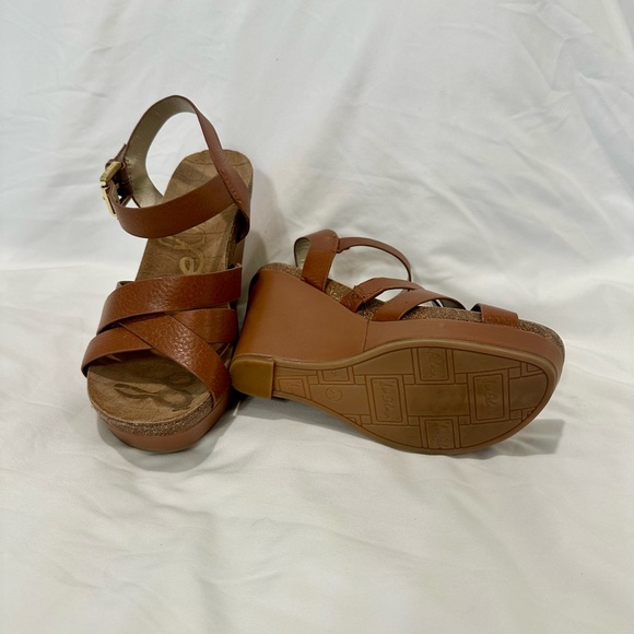 Sam Edelman Brown Leather Wedge Sandals with Crisscross Straps - Picture 2 of 2